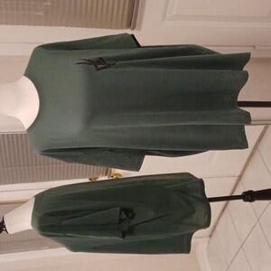 4/$60 New Green Tee With Skeleton Peace Sign - Size 3XL (Men)